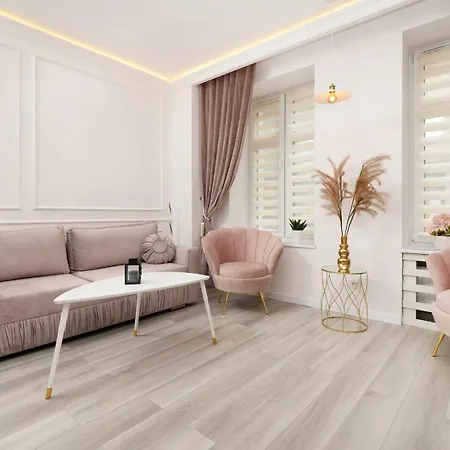 Apartment Elegant In The Centre Of By Renters Lodz
